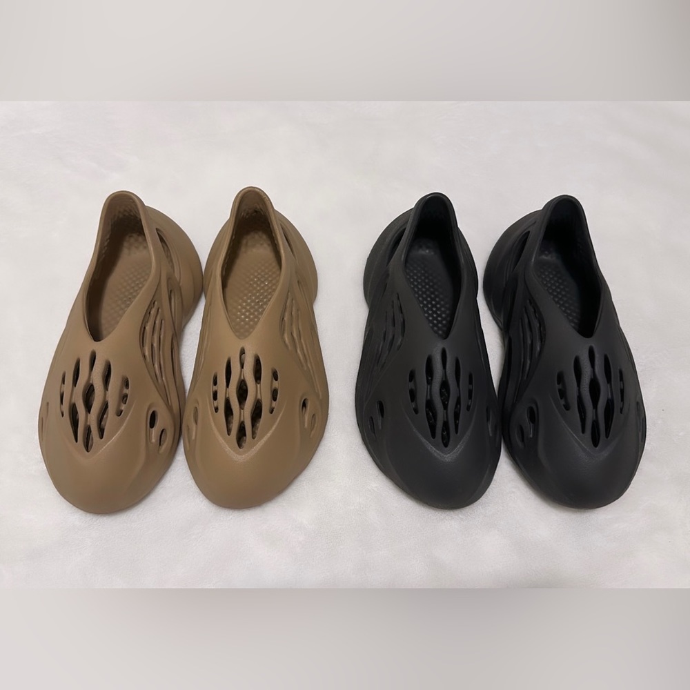 YEEZY FOAM RNNR - 2 FOR 1